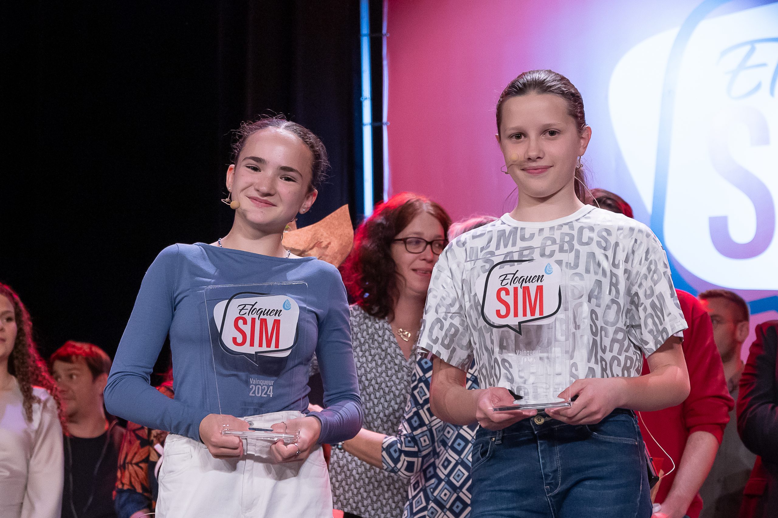Clémence et Lili remportent la 4e édition d’EloquenSIM !